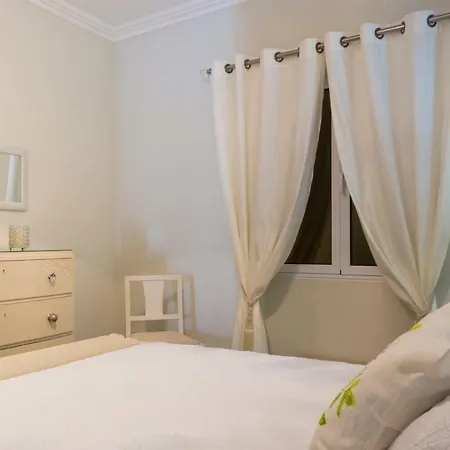 Canadian Ponta Delgada